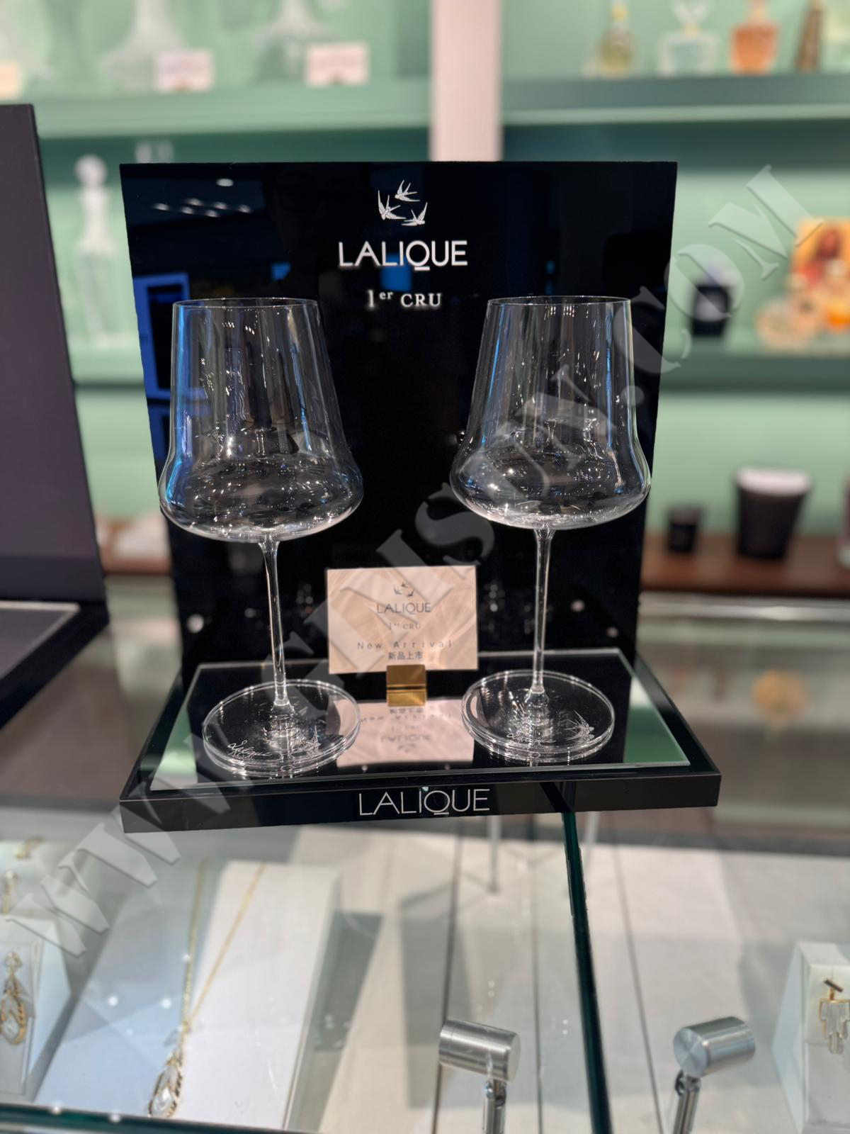 uv打印_平板打印_亞克力打印_uv印刷_光柵板打印_堅(jiān)成廣告製品有限公司