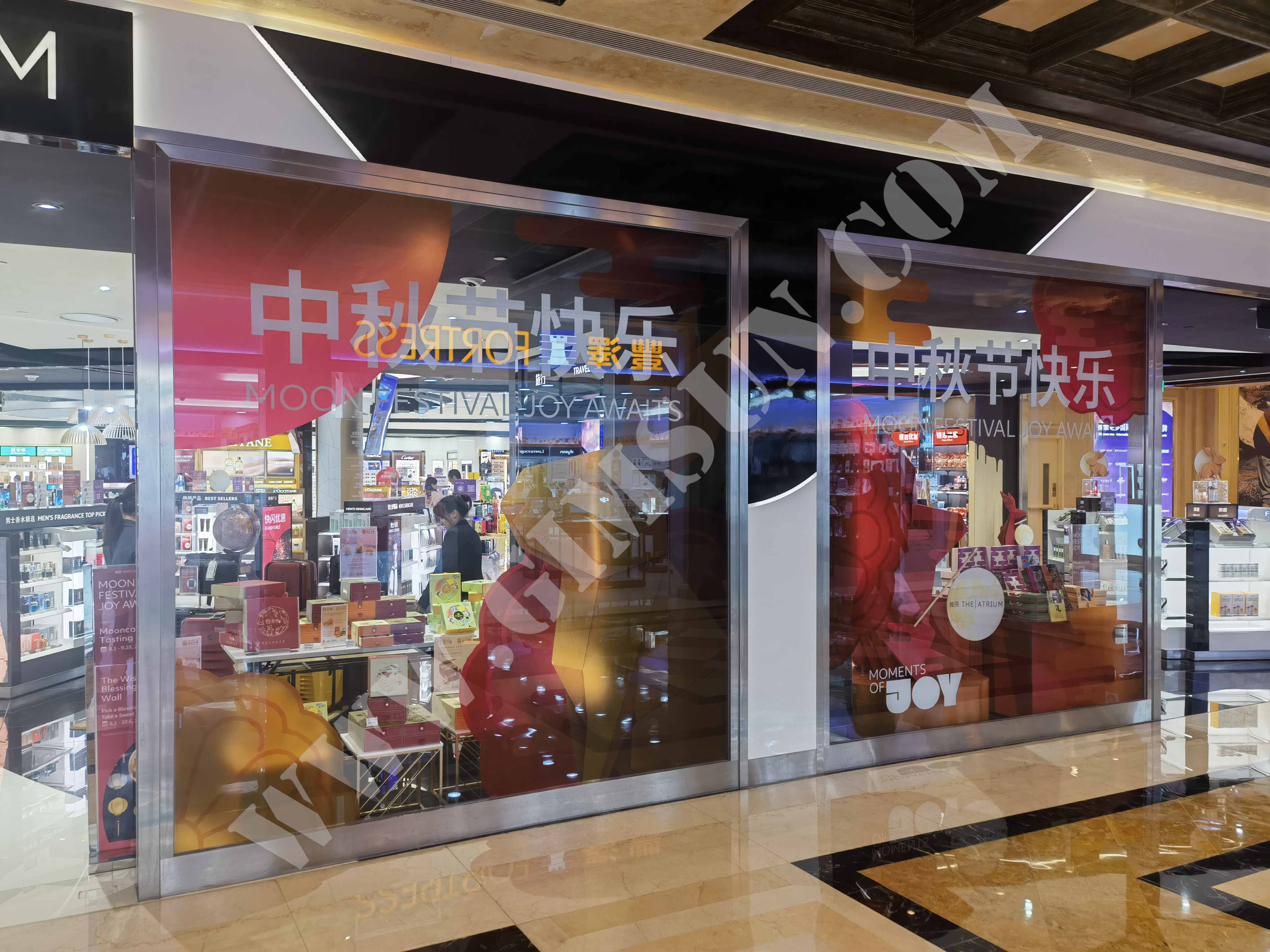 ショーウィンドウ製作、展示小道具、ショーウィンドウ道具、ショーウィンドウ展示、ショーウィンドウ道具製作、ショーウィンドウ製作メーカー、ショーウィンドウ道具メーカー、ショーウィンドウ道具デザイン、ショーウィンドウ展示道具、展示小道具デザイン、展示小道具メーカー、商業(yè)デコレーション、店舗陳列